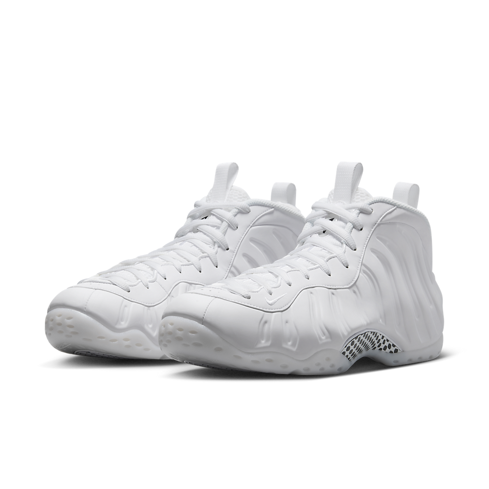 Nike Air Foamposite One Triple White