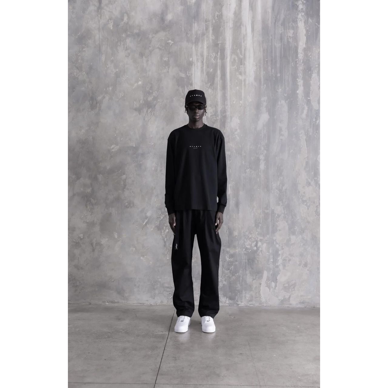 Stampd Runner LS Relaxed Tee Black