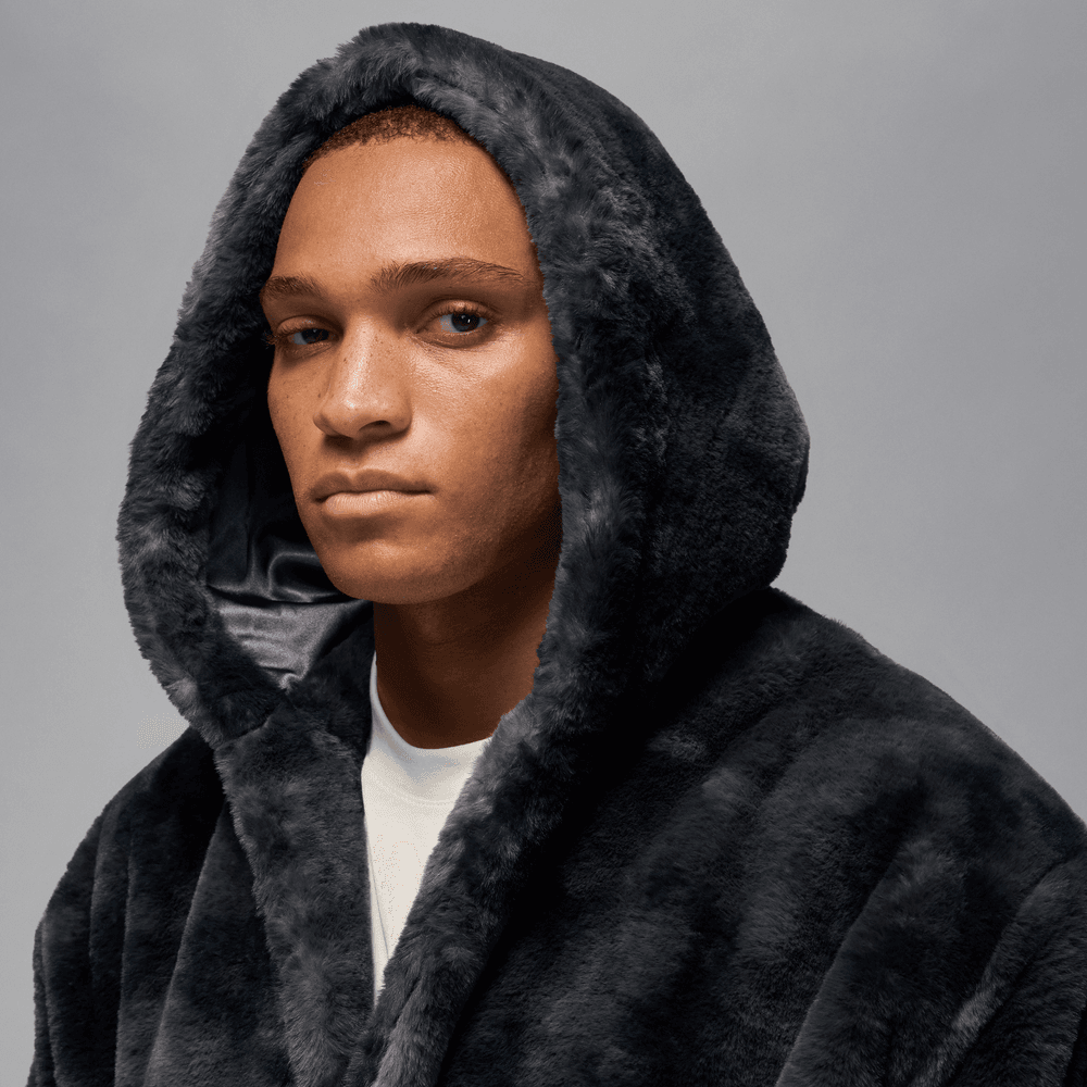 Jordan Brooklyn Fur Robe Thunder Grey