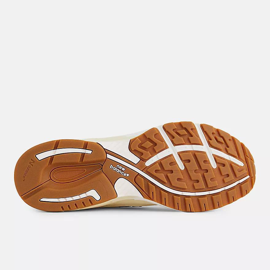 New Balance Made in USA 993 Sea Salt / Black