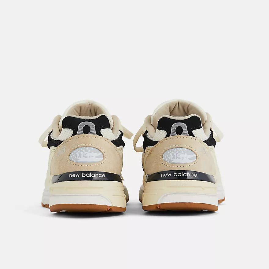 New Balance Made in USA 993 Sea Salt / Black