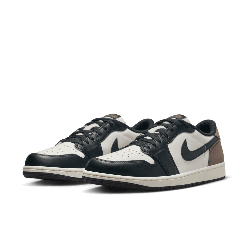 Air Jordan 1 Retro Low OG Mocha