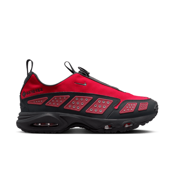 Women's Nike Air Max Sunder GTX Hyper Crimson