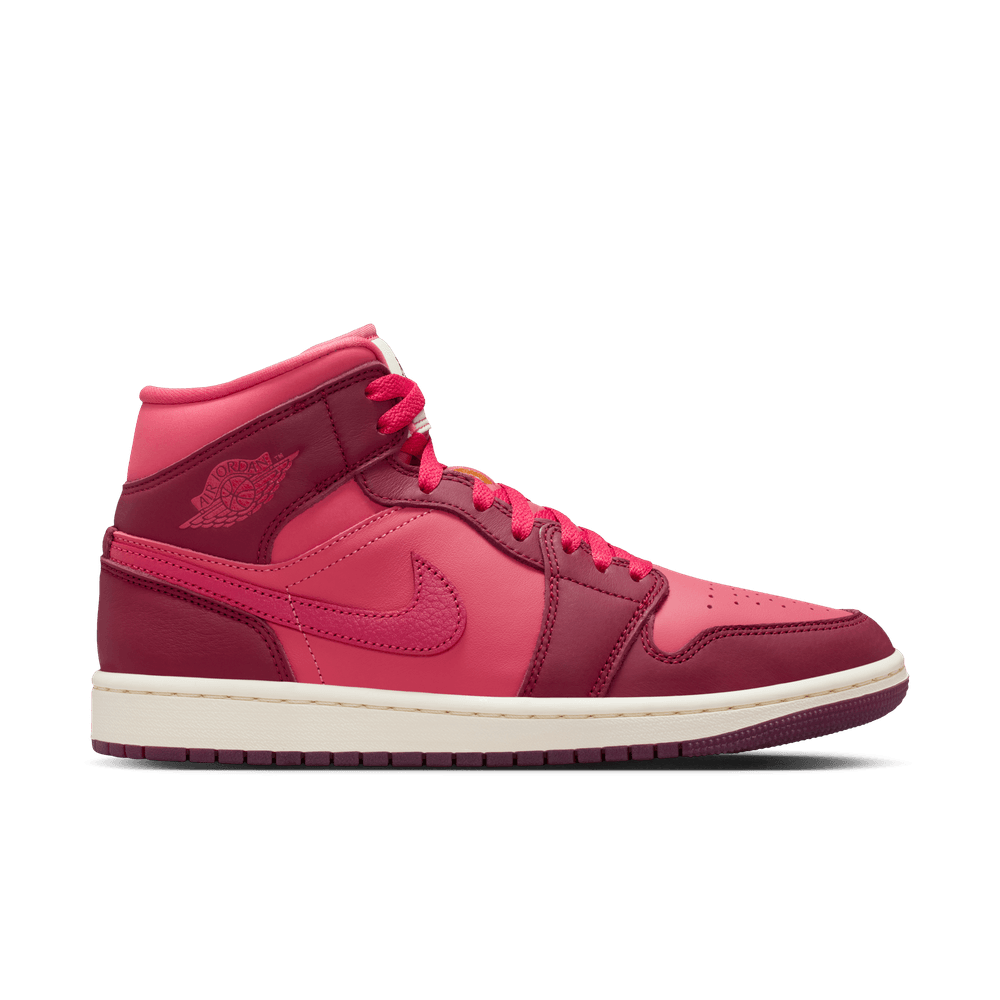 W Air Jordan 1 Mid SE 'Valentines Day'